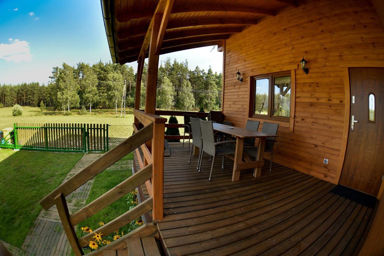 Vila Domek Letniskowy Nad Stawem Lipusz Exteriér fotografie