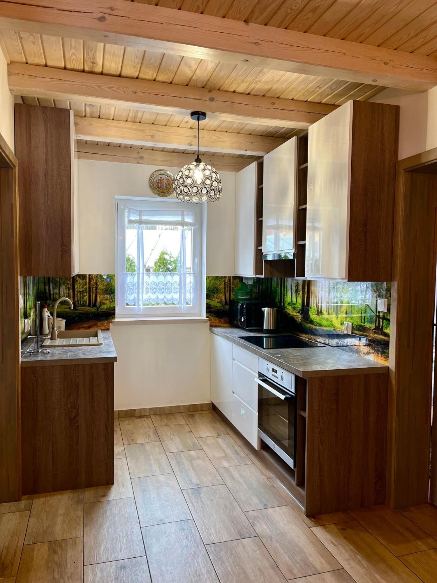 Vila Domek Letniskowy Nad Stawem Lipusz Exteriér fotografie